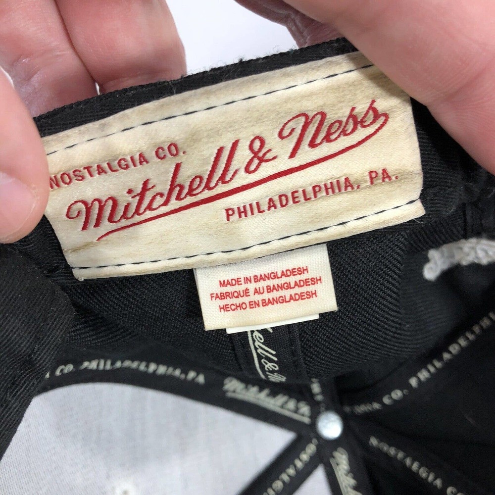 Mitchell & Ness San Antonio Spurs Snapback Hat Hardwood Classics Retro Cap OSFM - Picture 11 of 12